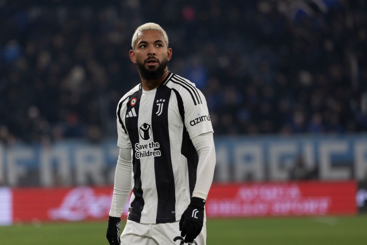 赛程直播-莫雷托透露道格拉斯-路易斯即将永久转会森林 双方已接近达成协议