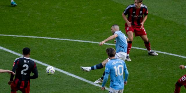 世界杯分组-瓜迪奥拉：没人能拦住阿达马 放空科瓦他就会进球