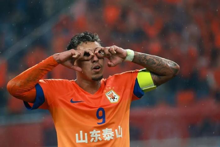 注册平台-山东泰山三员大将未随队来沪，九月联赛全主场的申花难言轻松