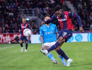 世界杯分组-罗马诺：桑德兰提高报价至2800万欧再追卢库米，博洛尼亚不愿放人