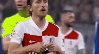 1719261905355056128.gif Jun-25-2024 04-44-46.gif